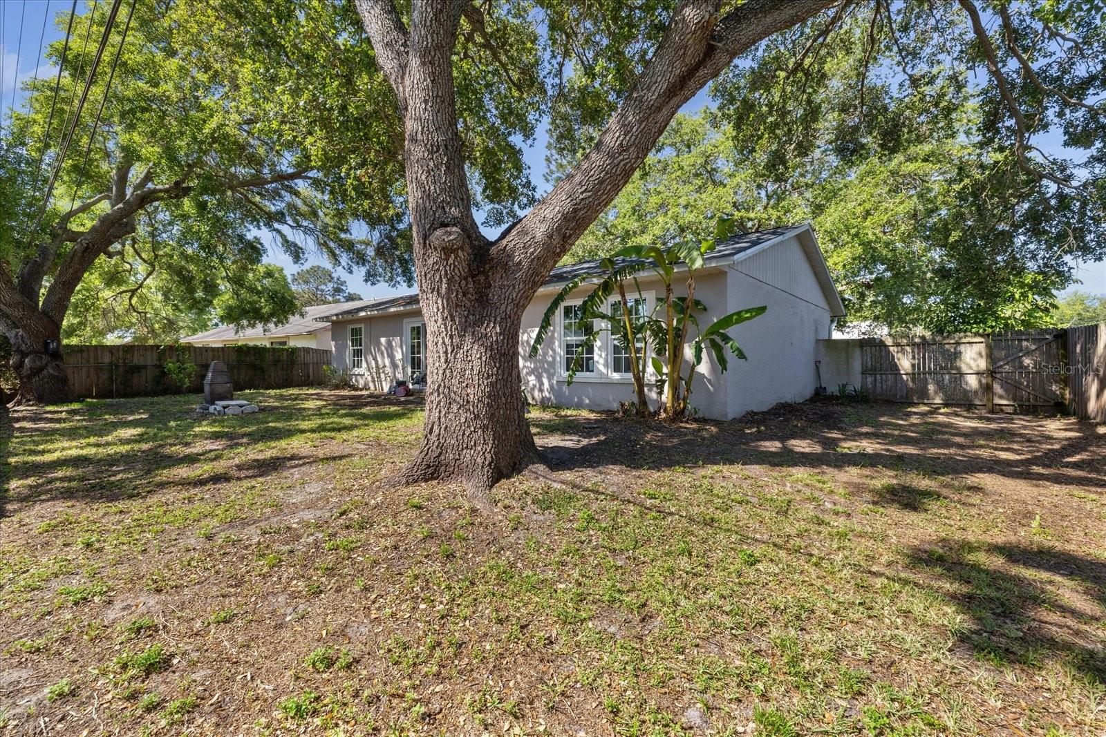Image 22 of 27 For 1849 Diane Drive