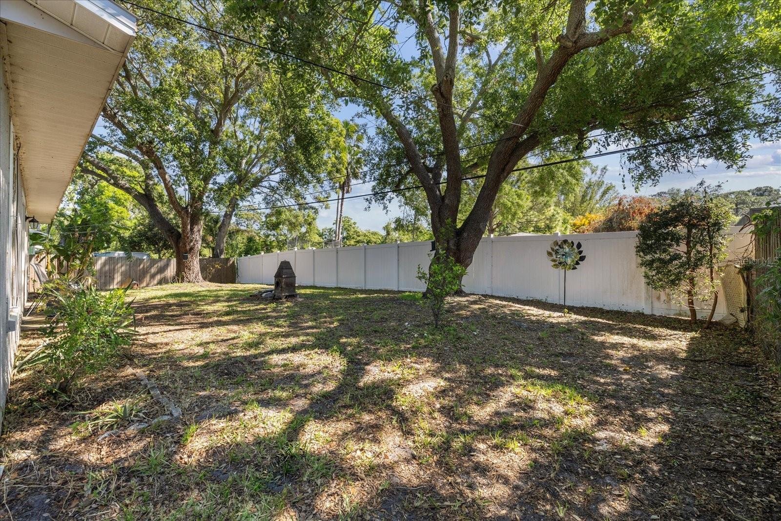 Image 24 of 27 For 1849 Diane Drive