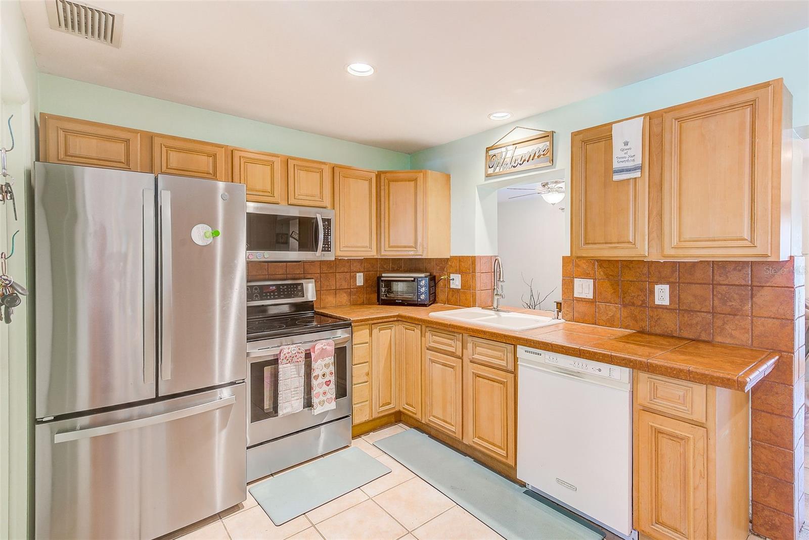 Image 8 of 36 For 700 16th Street Nw