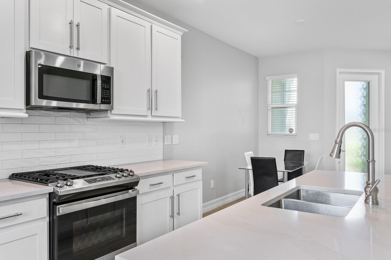 Image 11 of 44 For 4663 Almada Lane