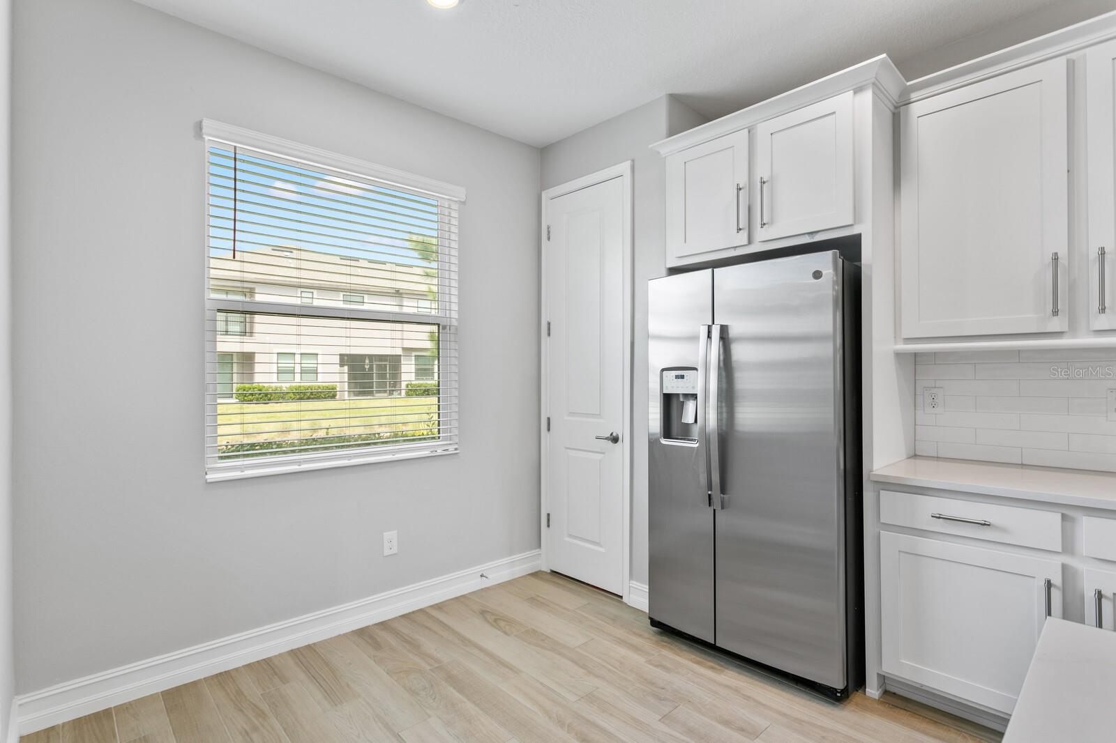 Image 13 of 44 For 4663 Almada Lane
