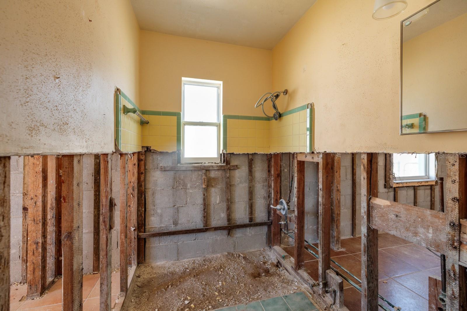 Image 11 of 39 For 340 83rd Avenue