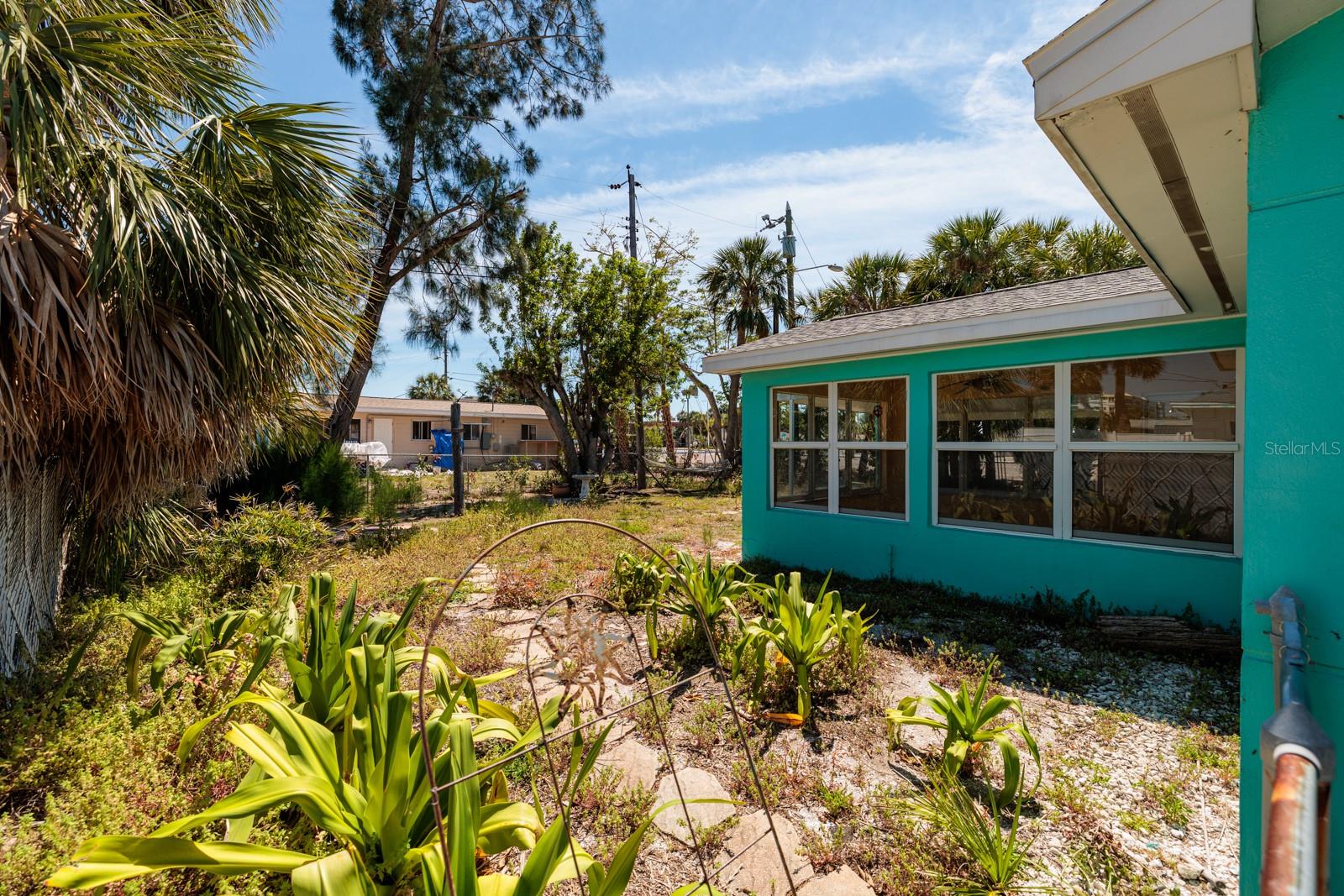 Image 15 of 39 For 340 83rd Avenue