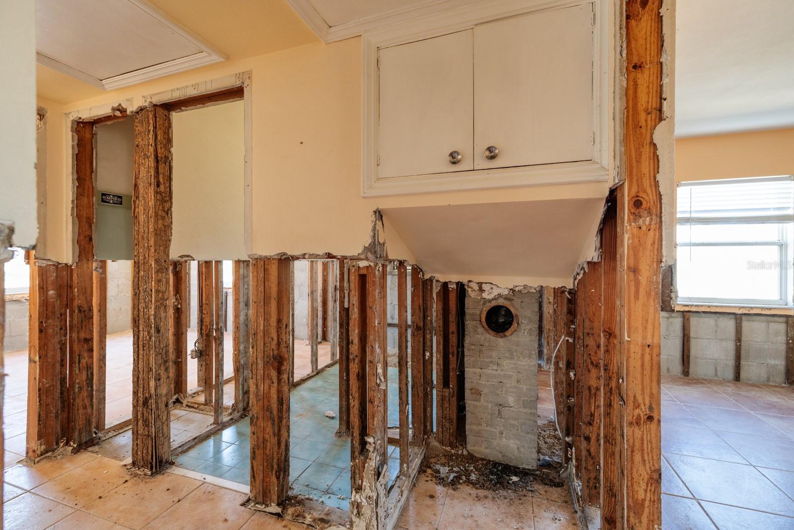 Image 9 of 39 For 340 83rd Avenue