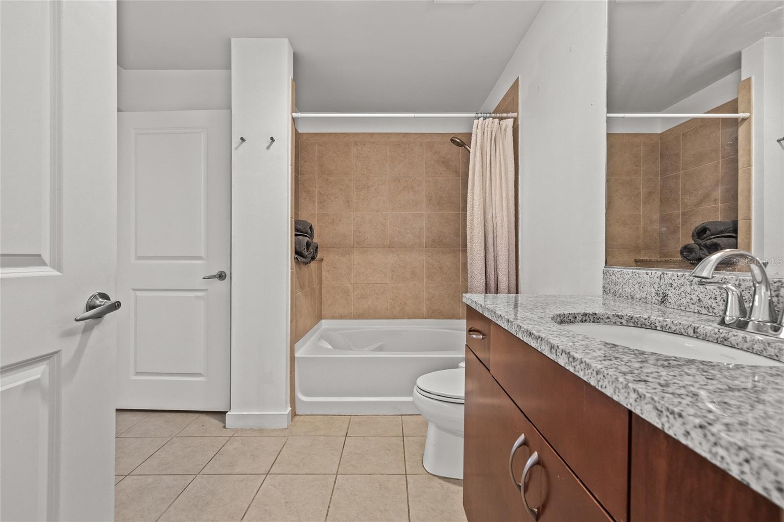 Image 23 of 43 For 777 Ashley Drive 2807