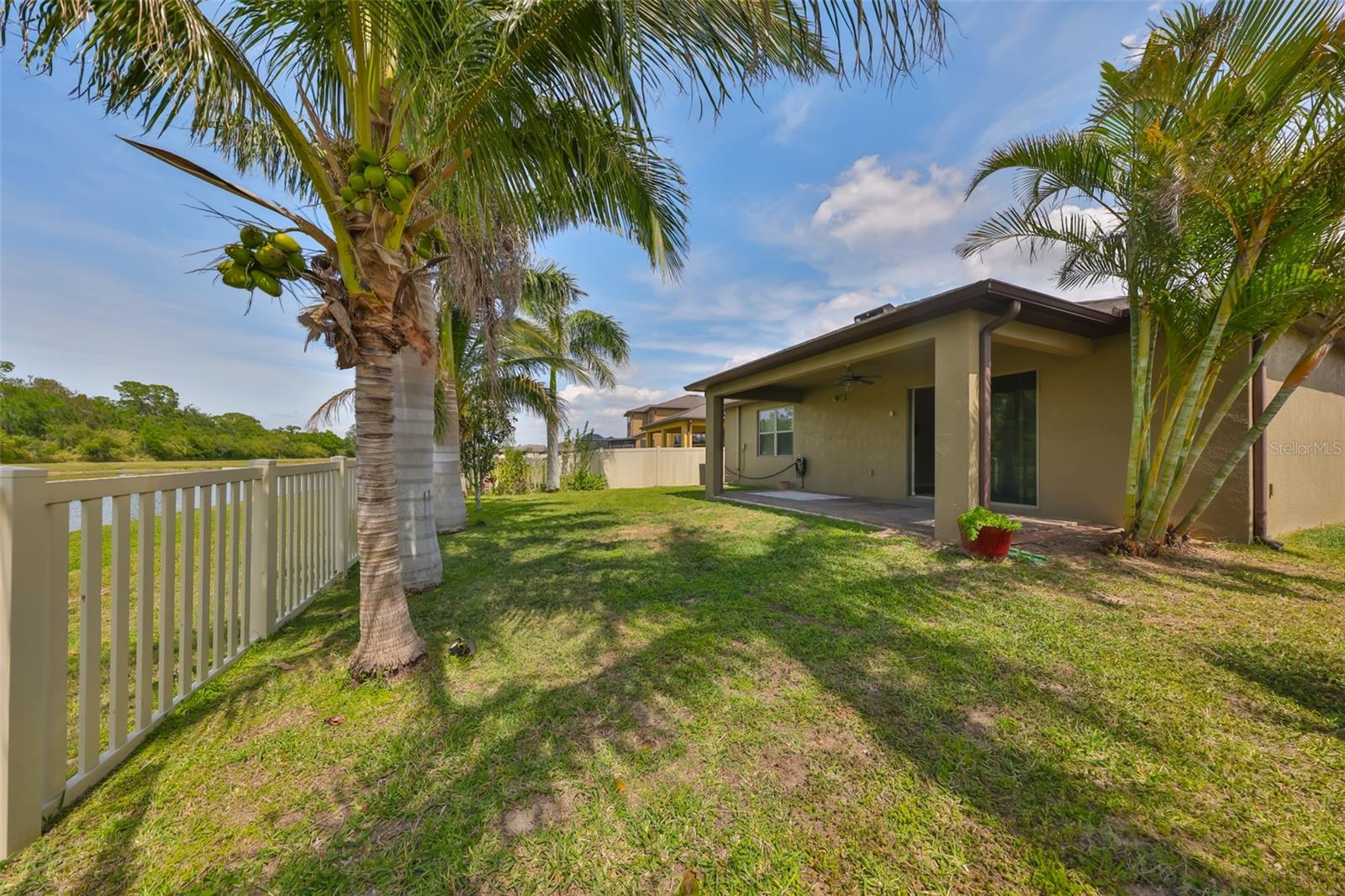 Image 34 of 37 For 1612 Cabbage Key Drive