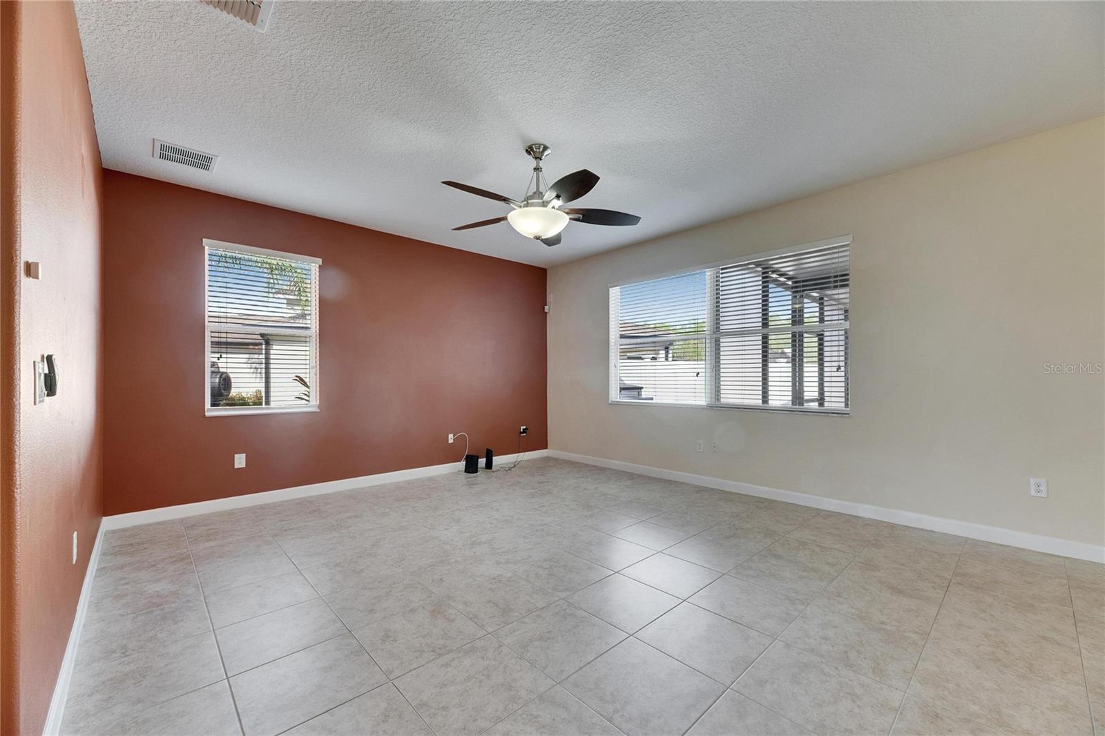 Image 13 of 96 For 18734 Burndall Court