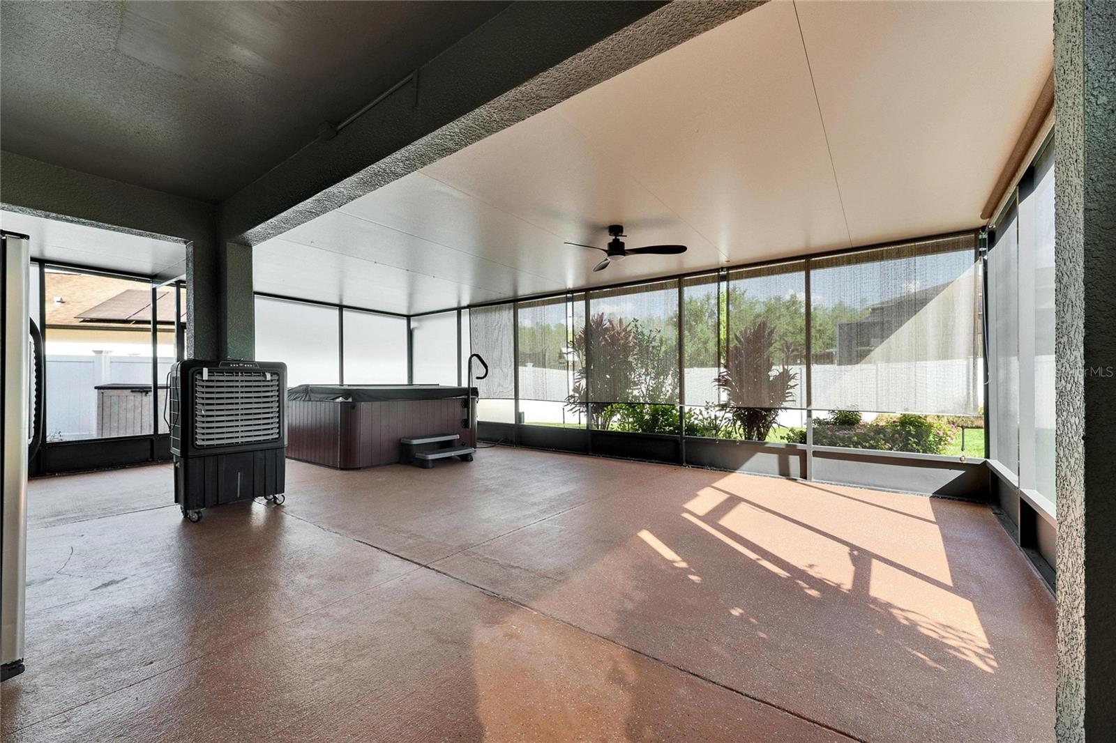 Image 22 of 96 For 18734 Burndall Court