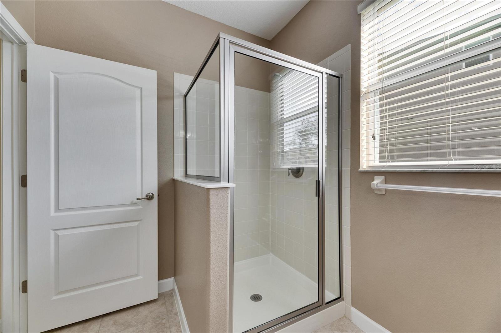 Image 35 of 96 For 18734 Burndall Court