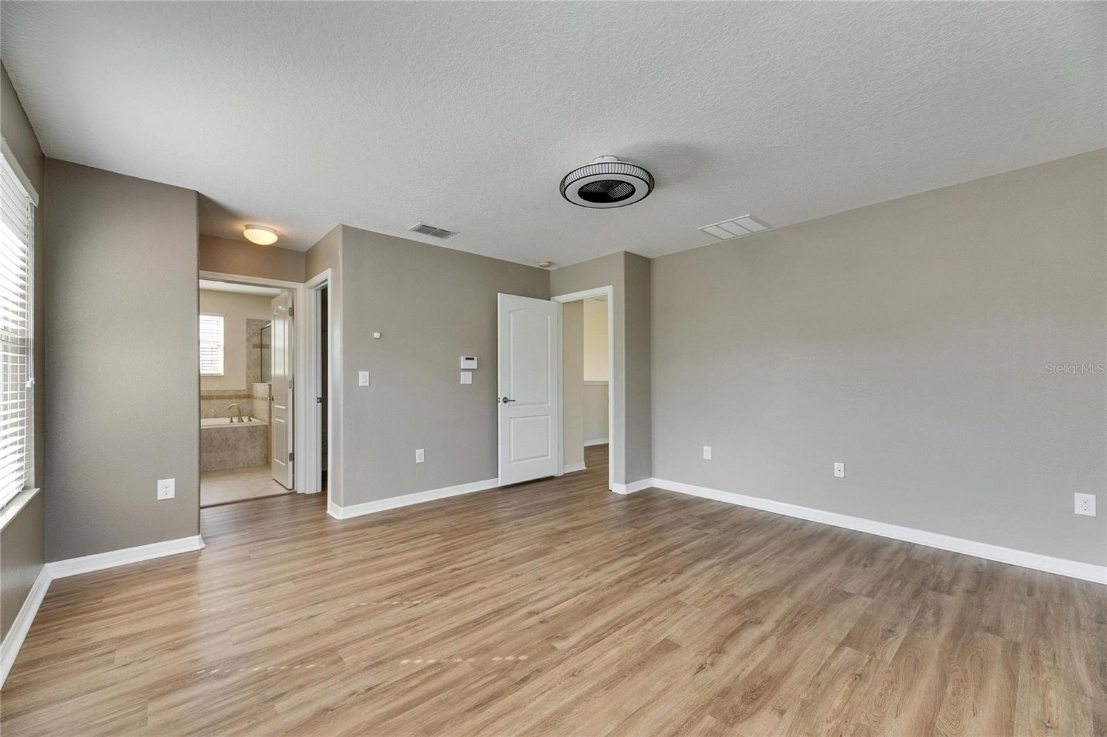 Image 54 of 96 For 18734 Burndall Court