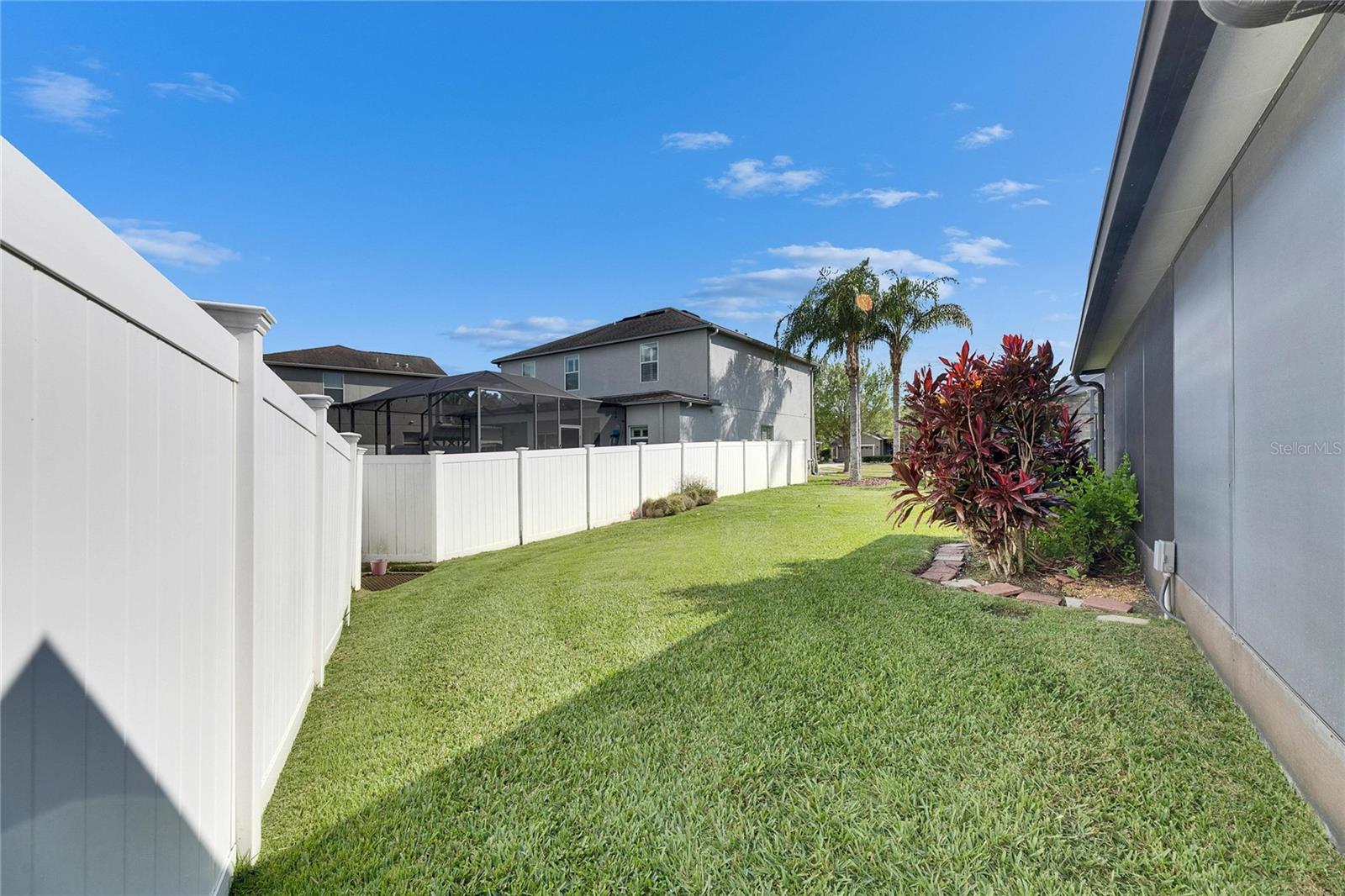 Image 66 of 96 For 18734 Burndall Court