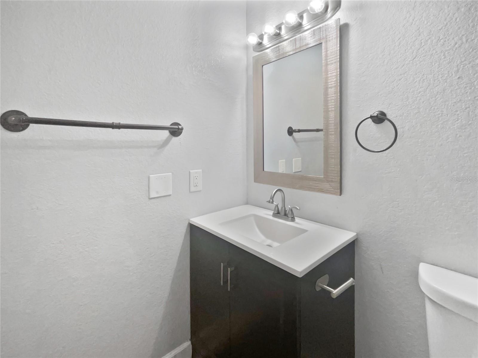 Image 13 of 16 For 9481 Highland Oak Drive 703