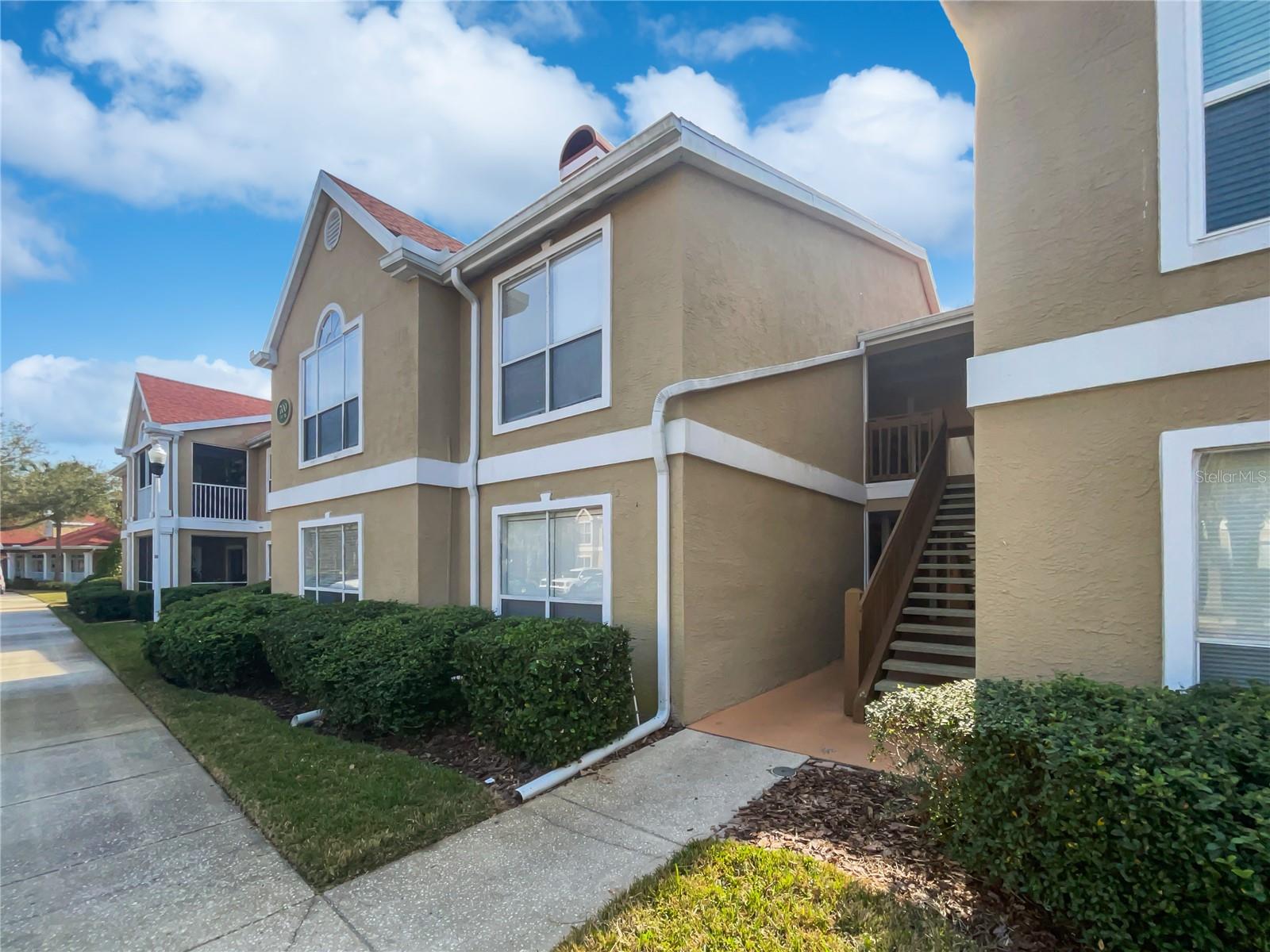 Image 6 of 16 For 9481 Highland Oak Drive 703