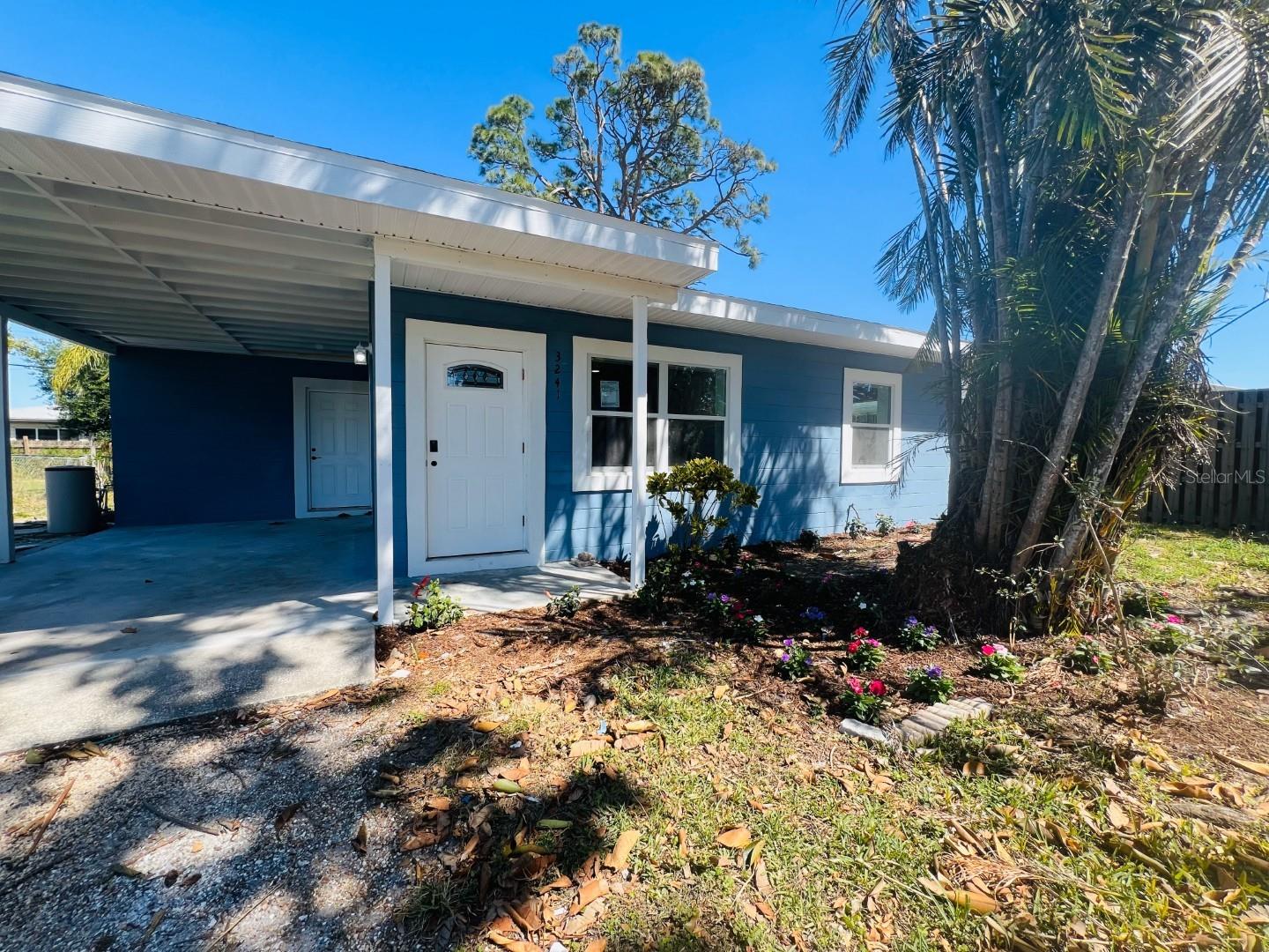 Details for 3241 Williamsburg Street, SARASOTA, FL 34231