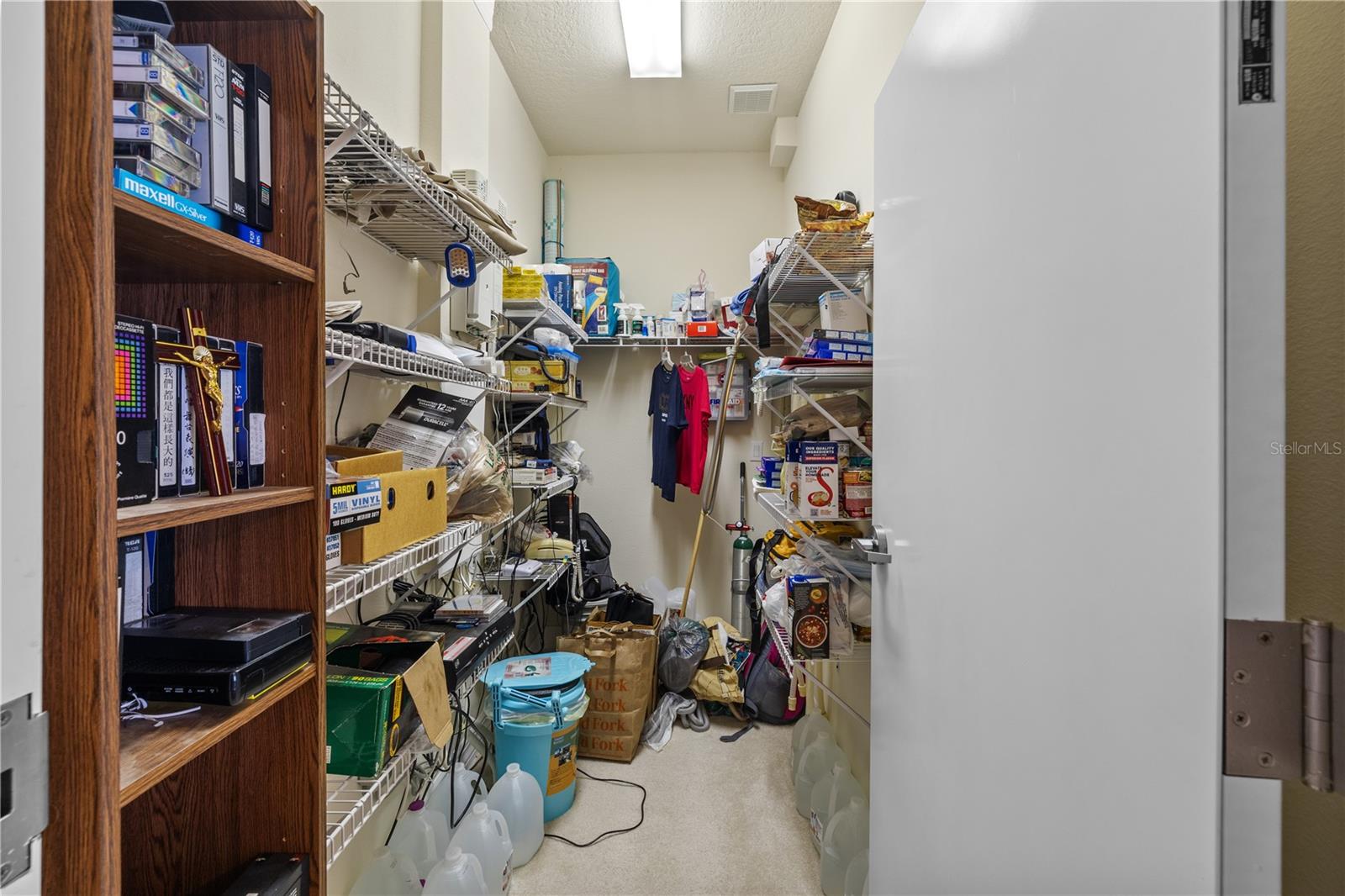 Image 10 of 30 For 13750 Dowling Lane