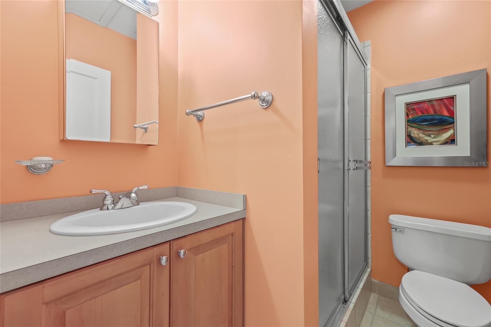 Image 22 of 29 For 615 14th Avenue Ne