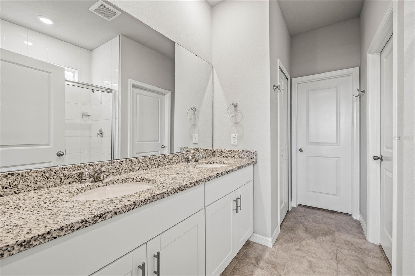 Image 18 of 44 For 7334 Ashcroft Drive