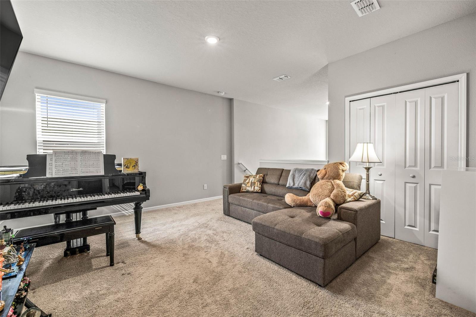 Image 20 of 44 For 7334 Ashcroft Drive