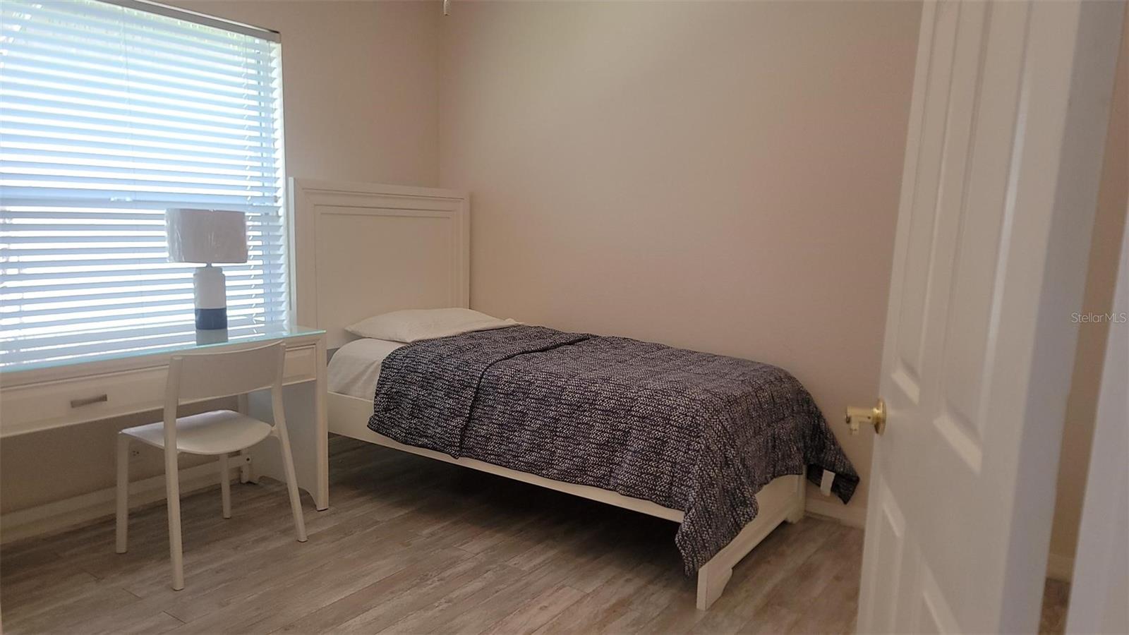 Image 14 of 27 For 18116 Heron Walk Drive 18116