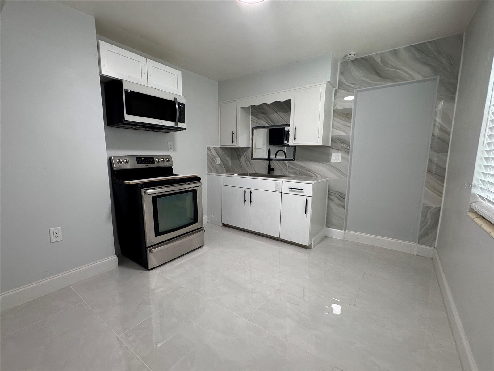 Image 8 of 10 For 3499 51st Avenue N Unit A