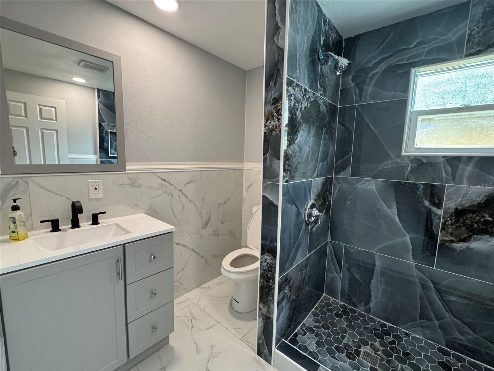 Image 7 of 16 For 3499 51st Avenue N Unit B