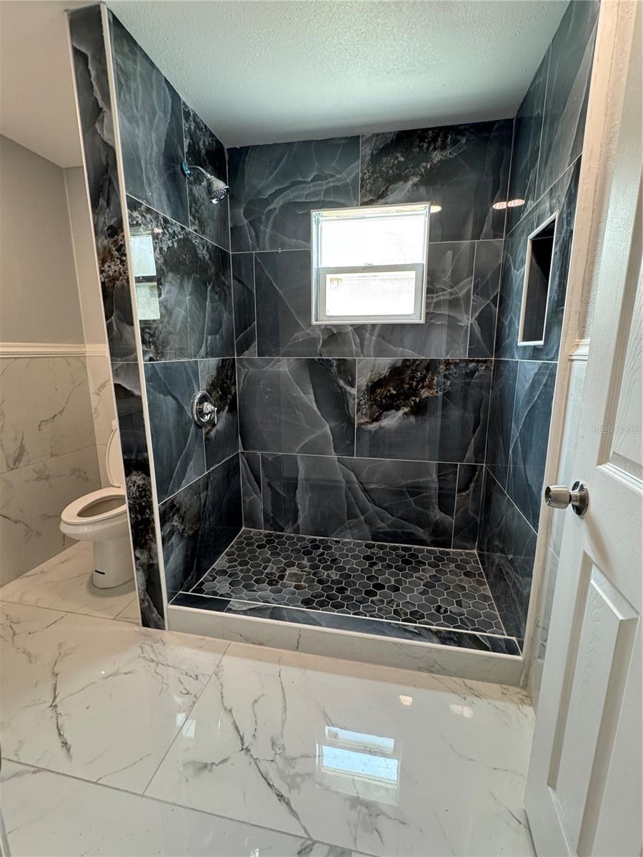 Image 9 of 16 For 3499 51st Avenue N Unit B