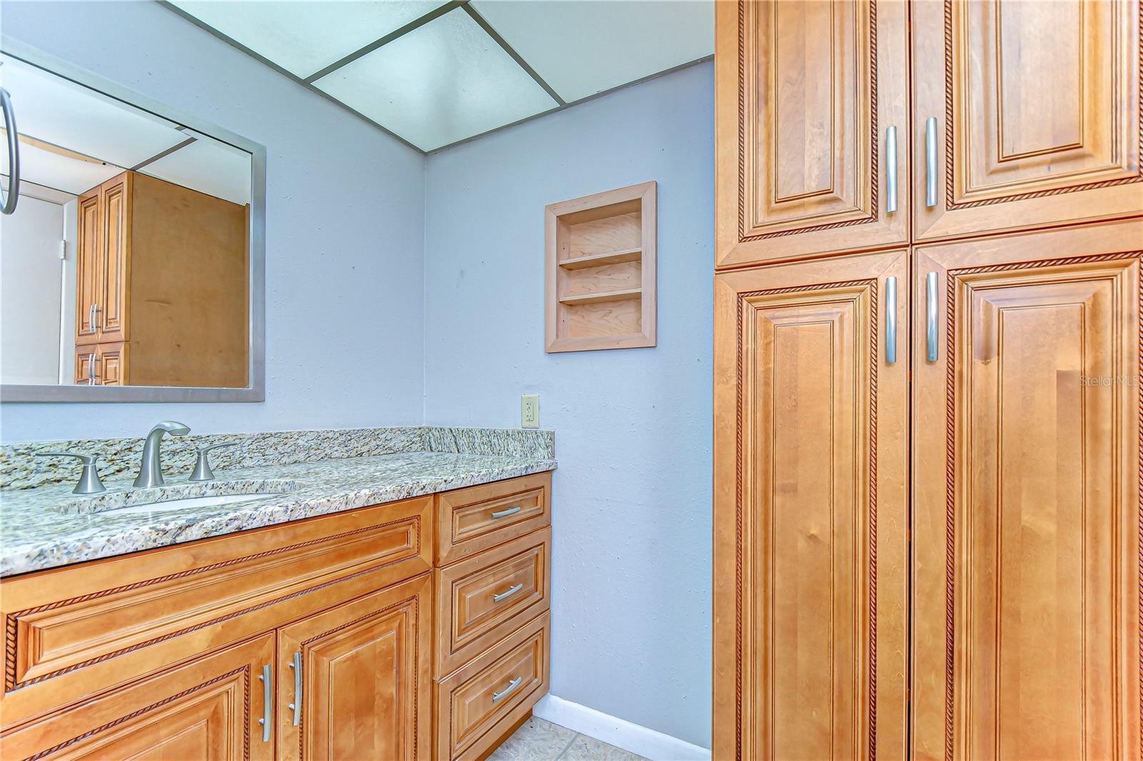 Image 39 of 46 For 10190 Imperial Point Drive W 8