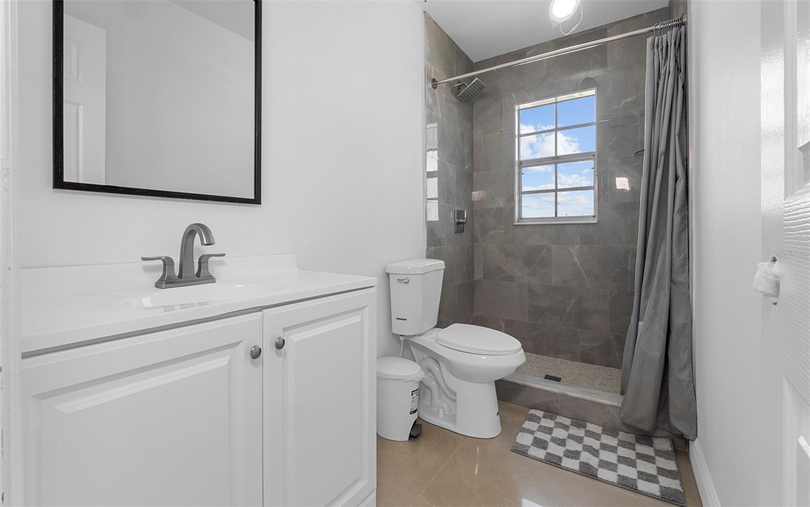 Image 21 of 34 For 6414 Larmon Street
