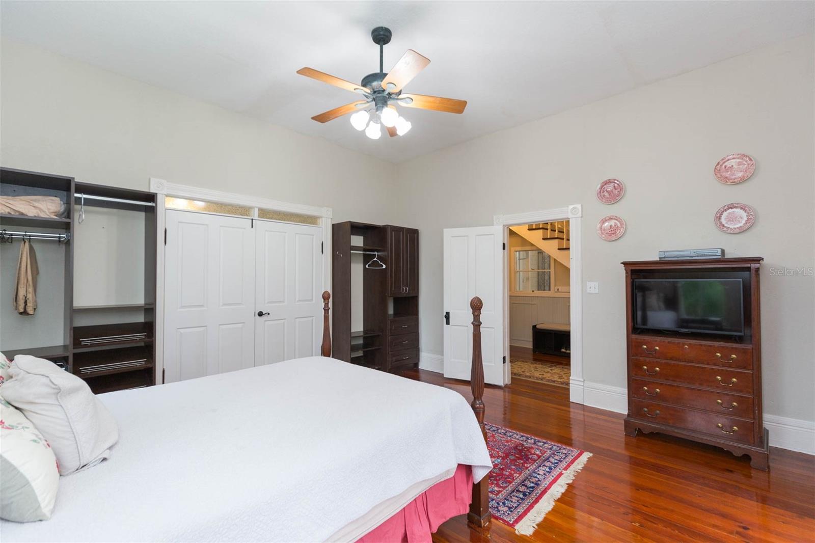 Image 14 of 56 For 14006 5th Street