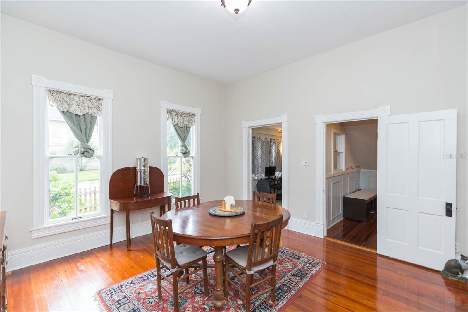 Image 20 of 56 For 14006 5th Street