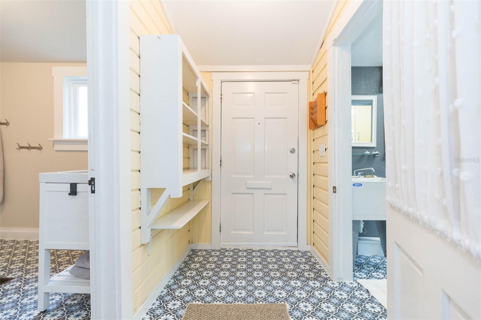 Image 31 of 56 For 14006 5th Street