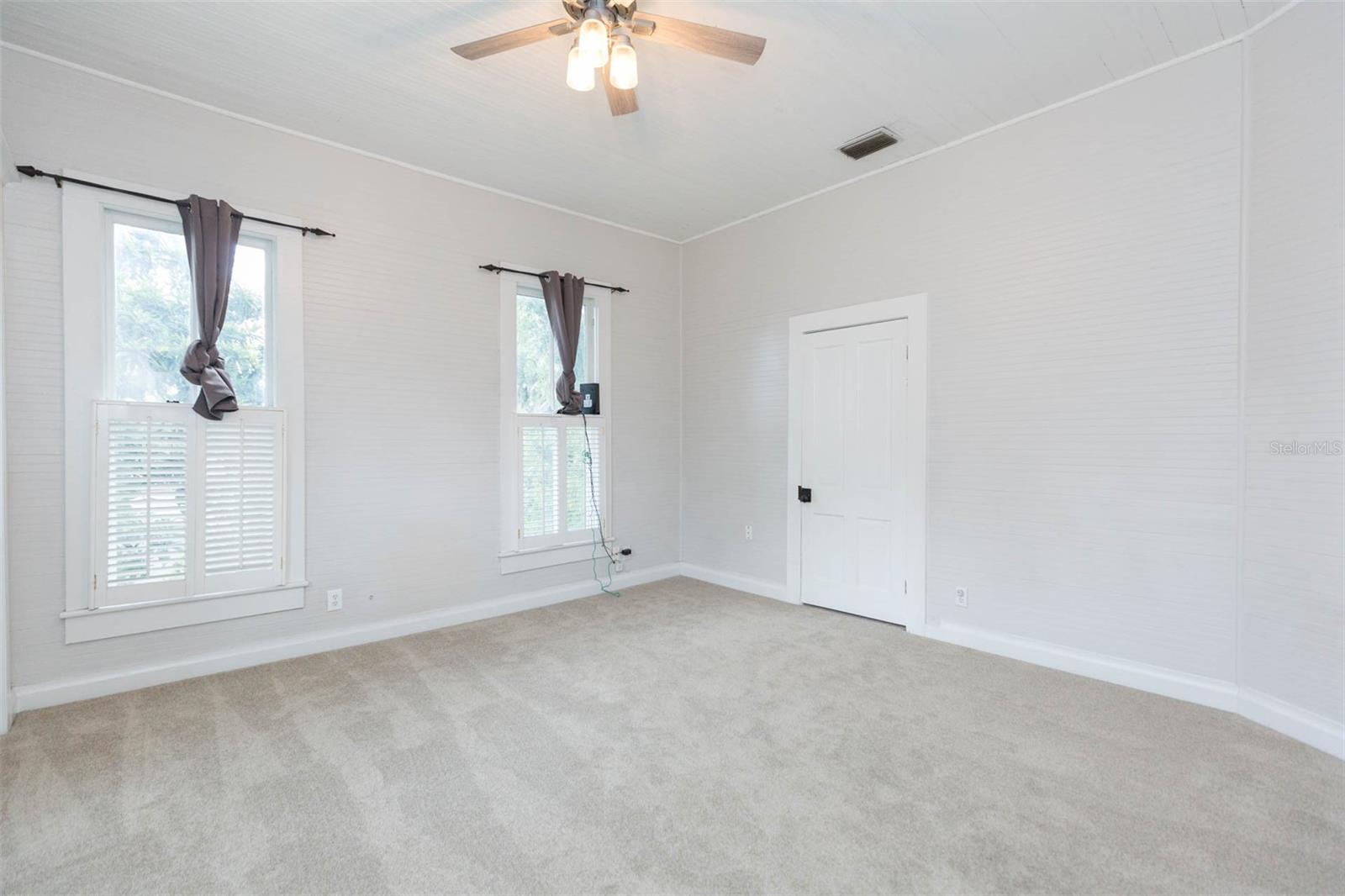 Image 40 of 56 For 14006 5th Street
