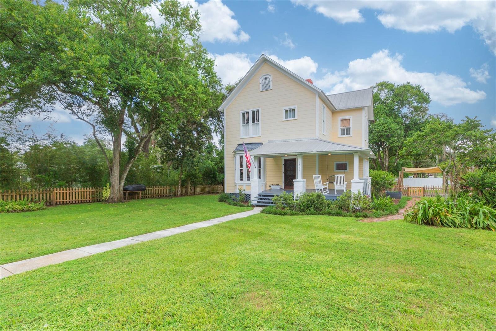 Image 6 of 56 For 14006 5th Street