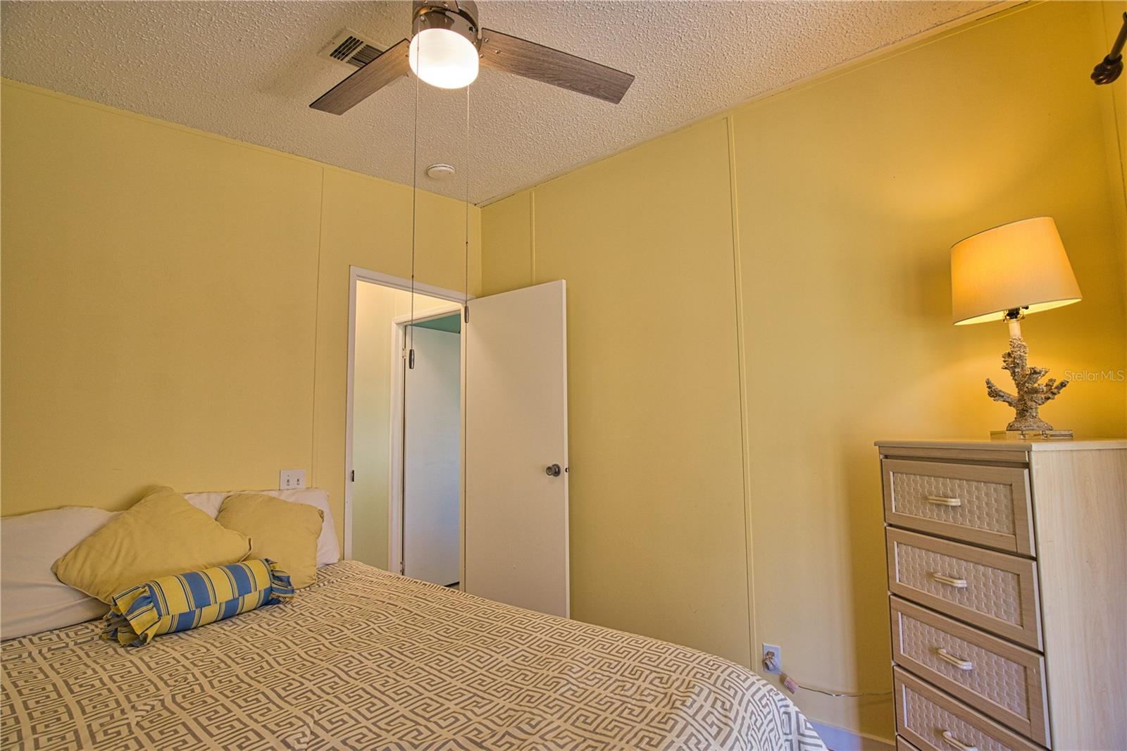 Image 32 of 79 For 431 Loma Linda
