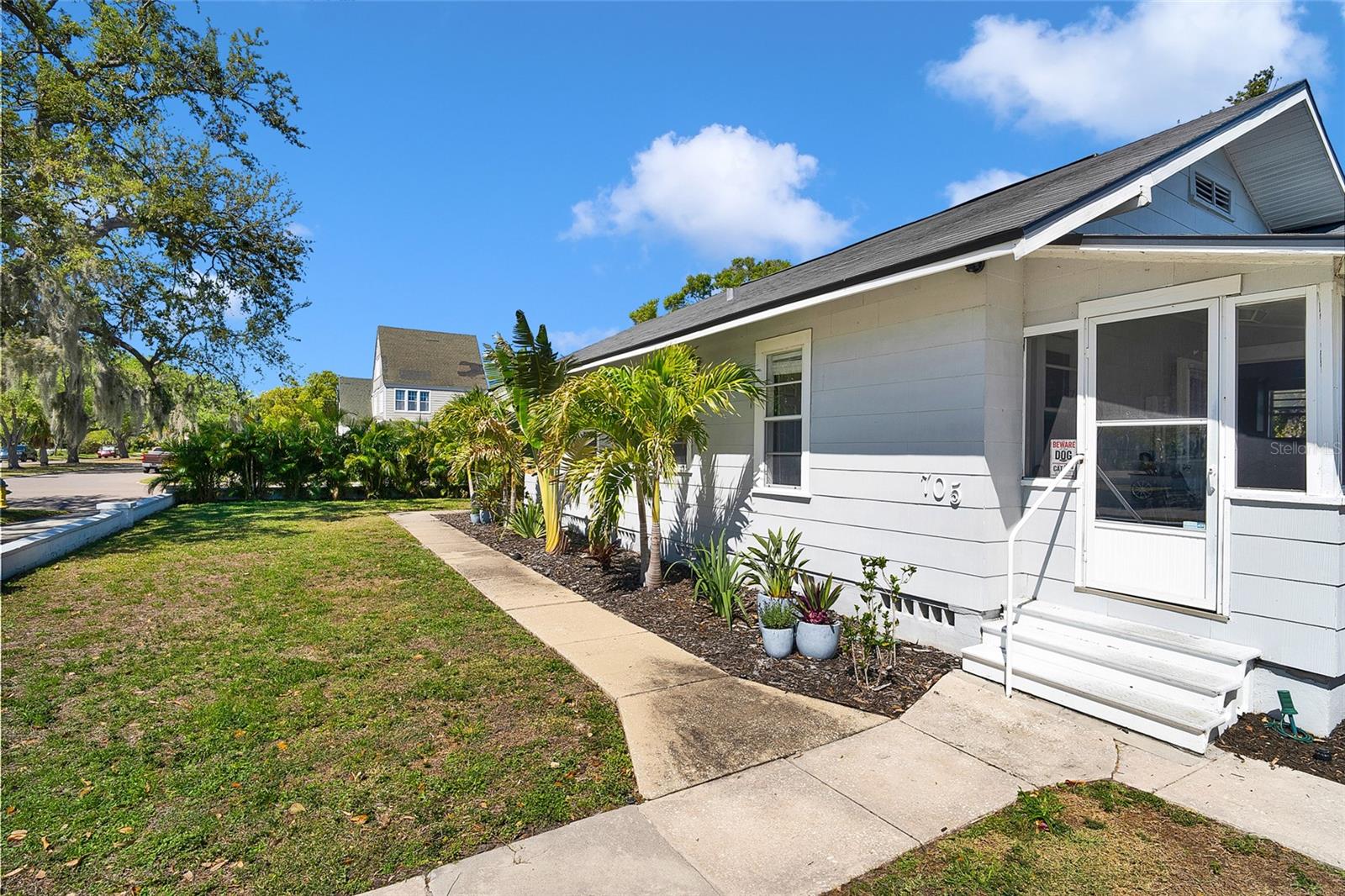 Image 2 of 28 For 705 28th Street N