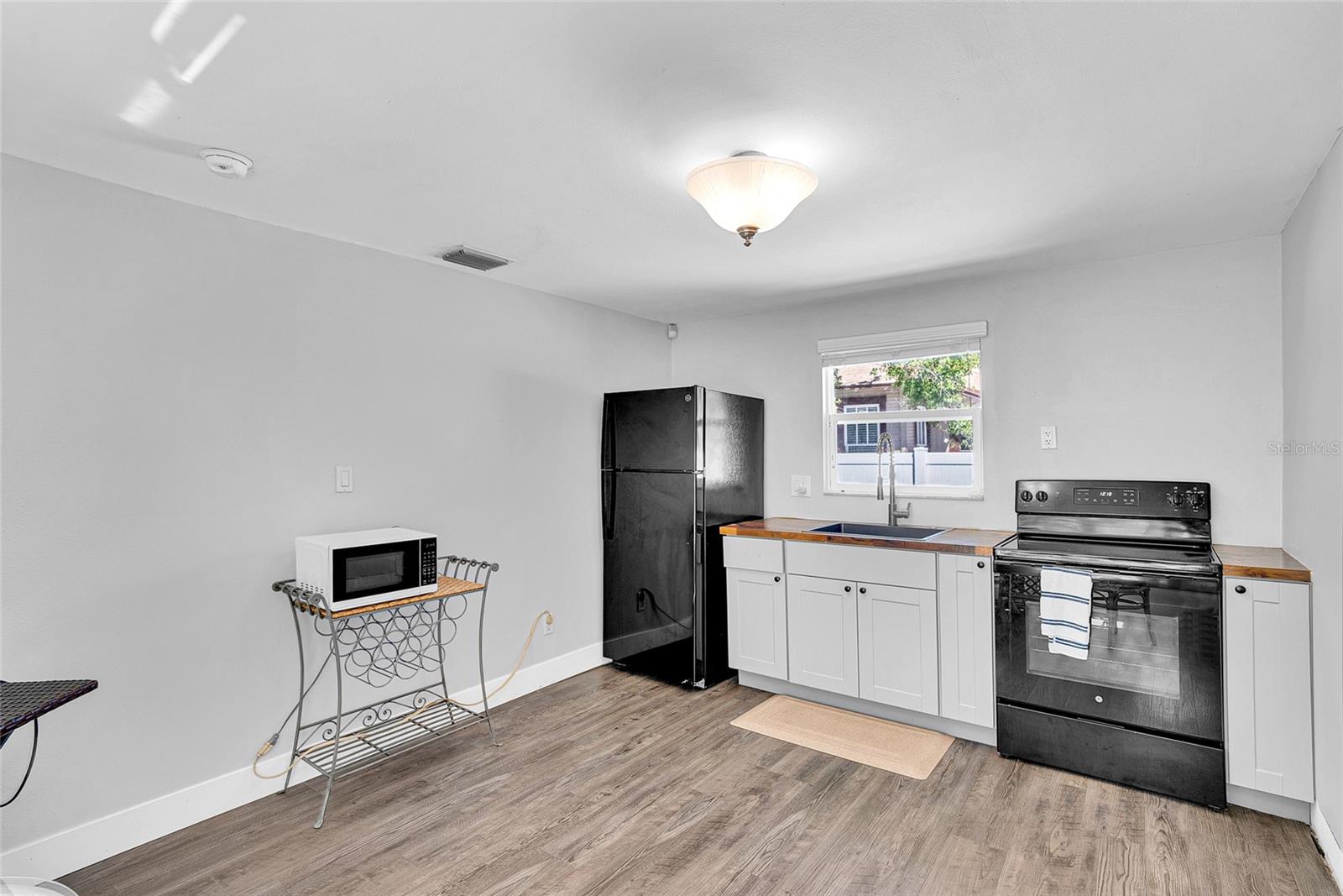 Image 25 of 28 For 705 28th Street N