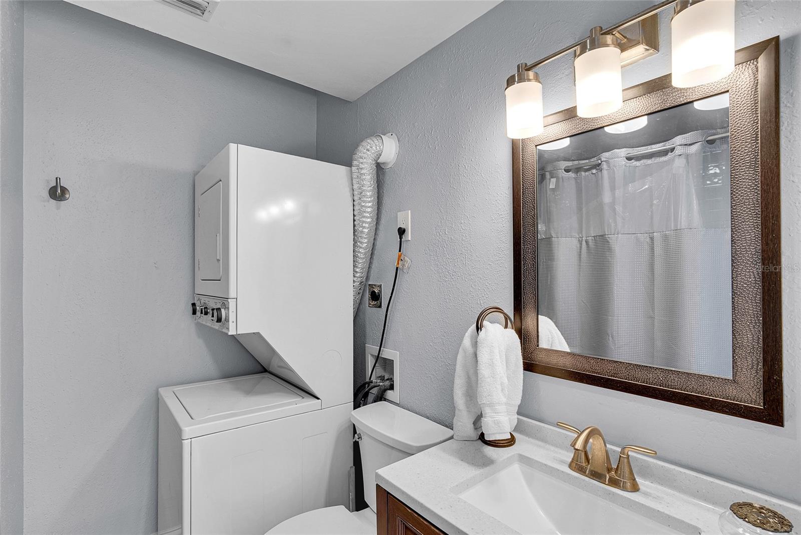 Image 27 of 28 For 705 28th Street N
