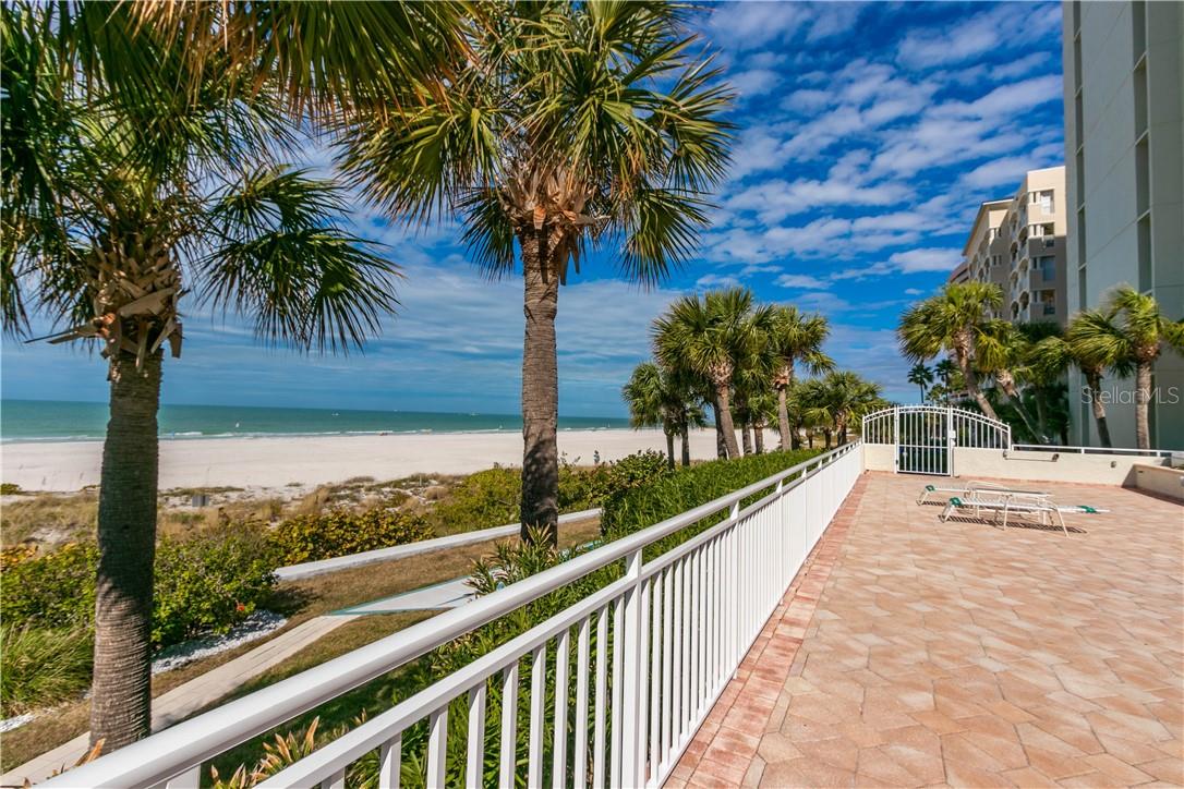 Image 19 of 87 For 1390 Gulf Boulevard 104