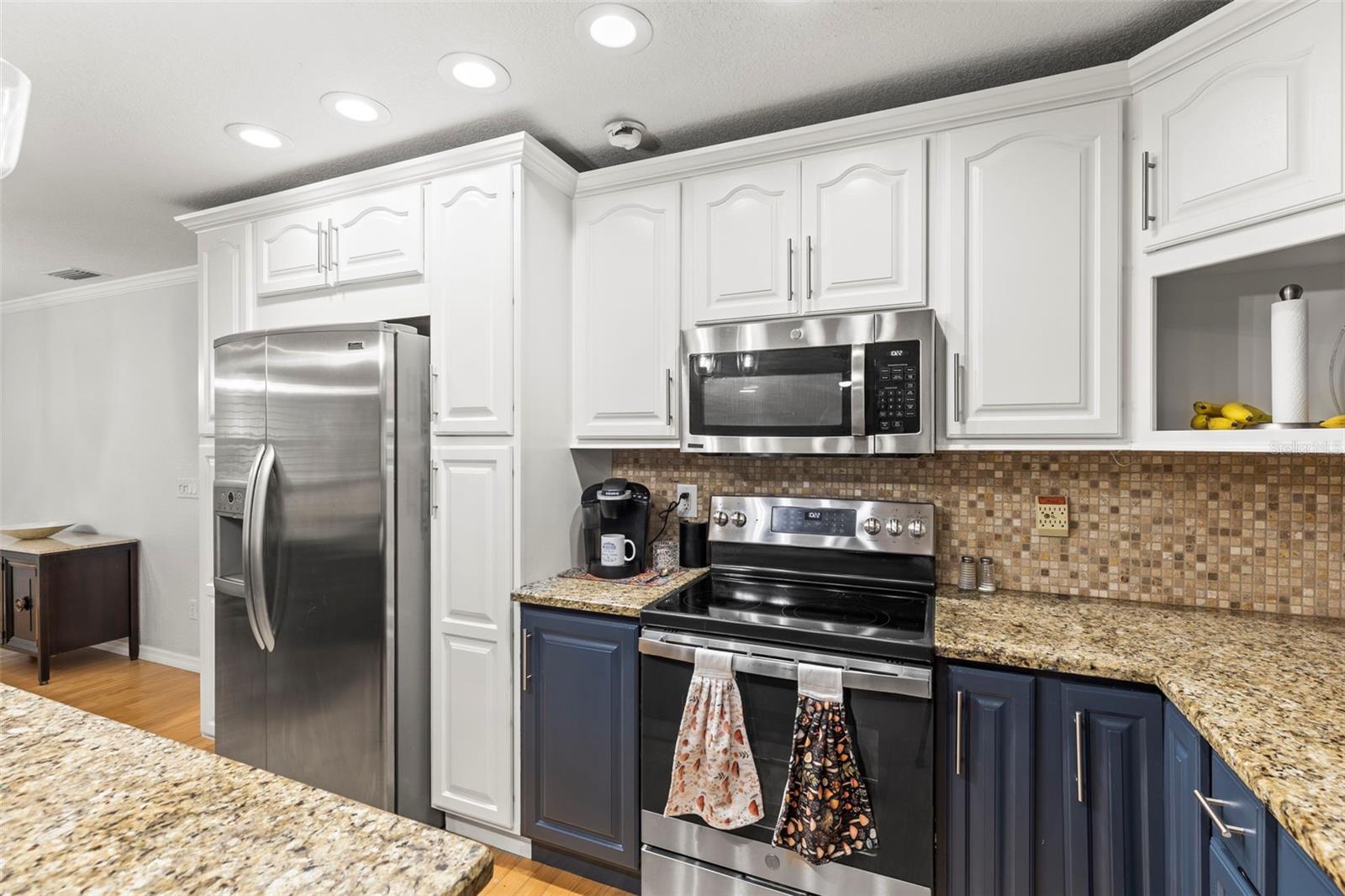 Image 13 of 44 For 13841 89th Avenue