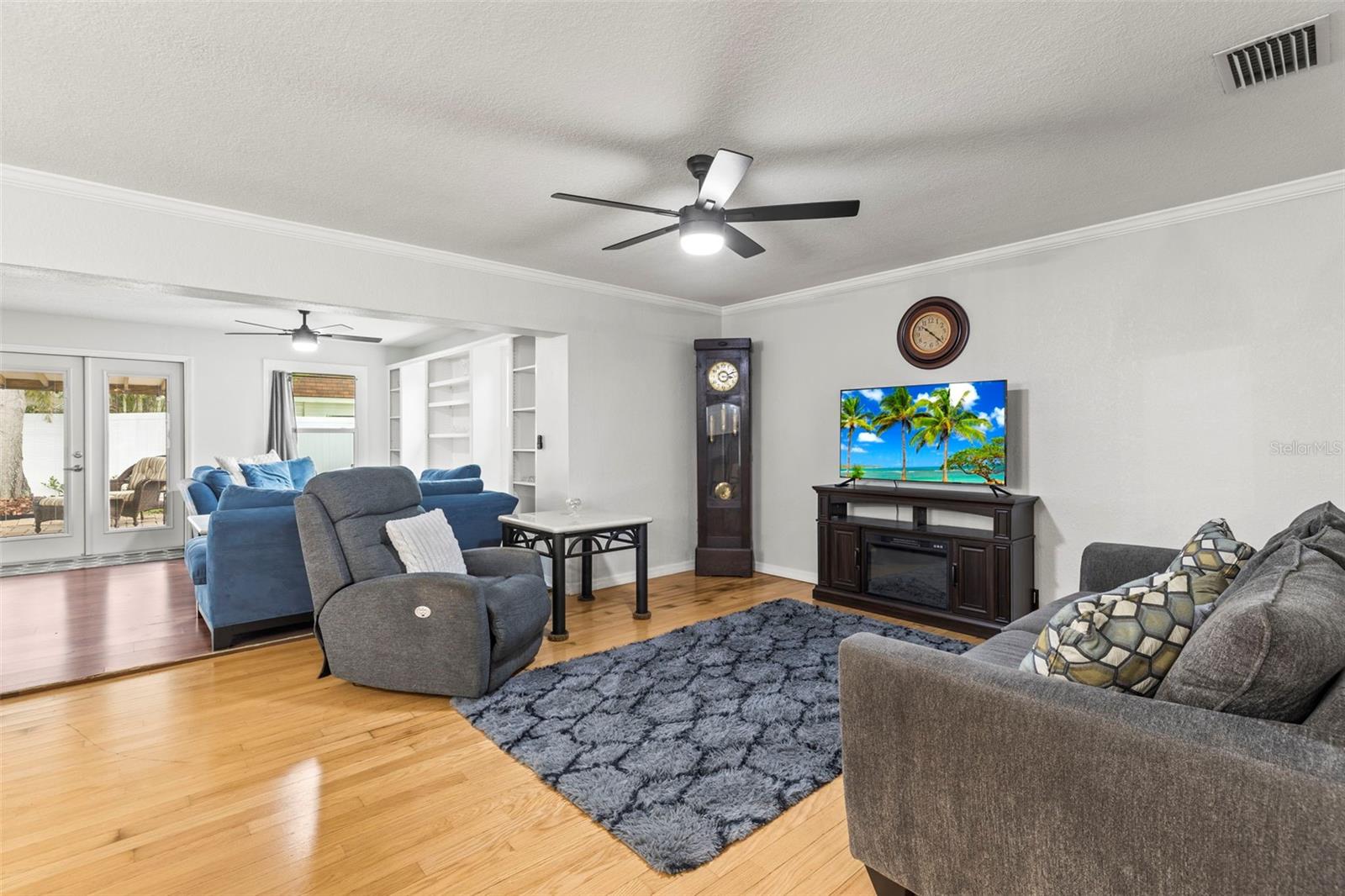 Image 17 of 44 For 13841 89th Avenue