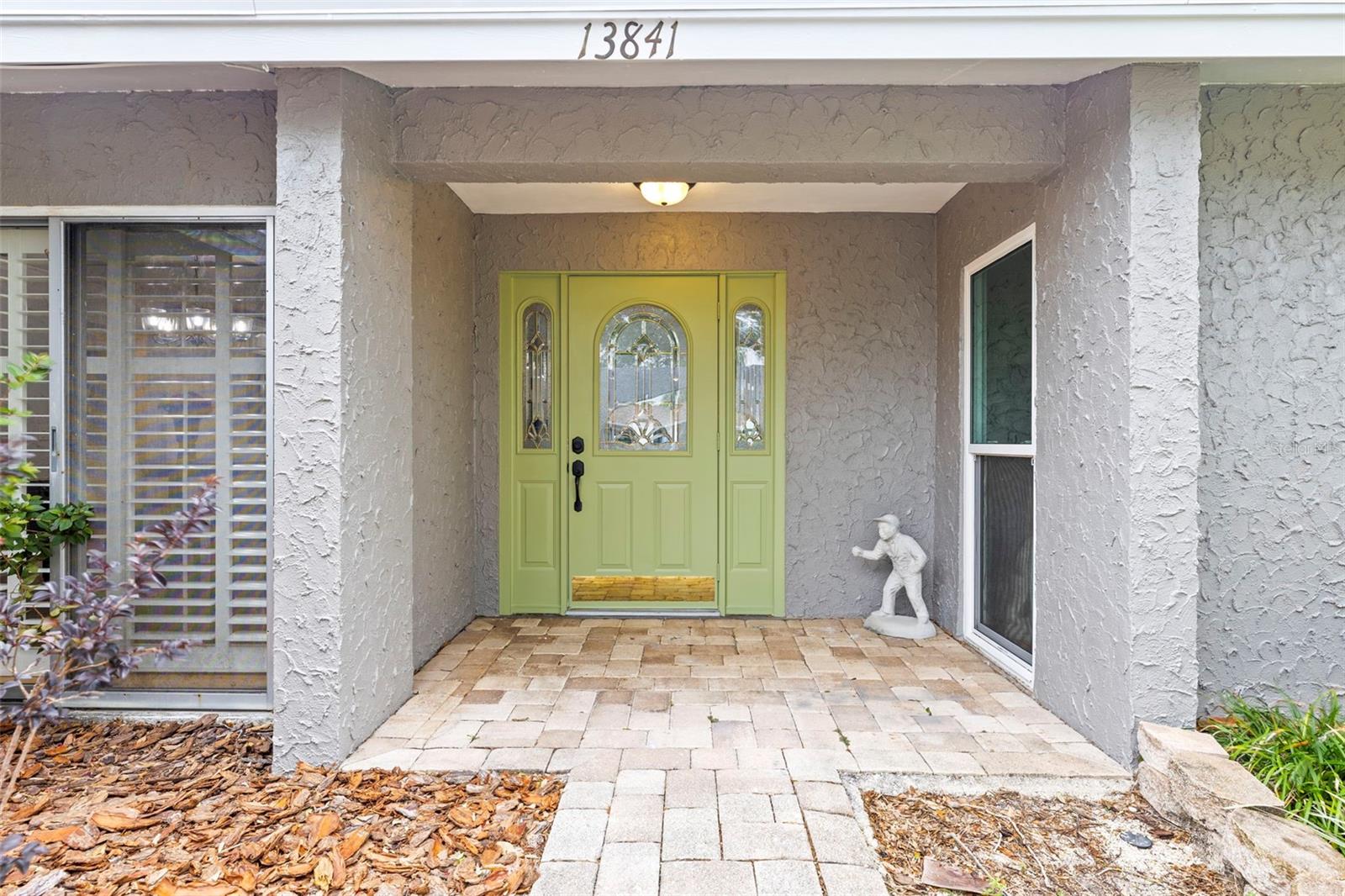 Image 4 of 44 For 13841 89th Avenue