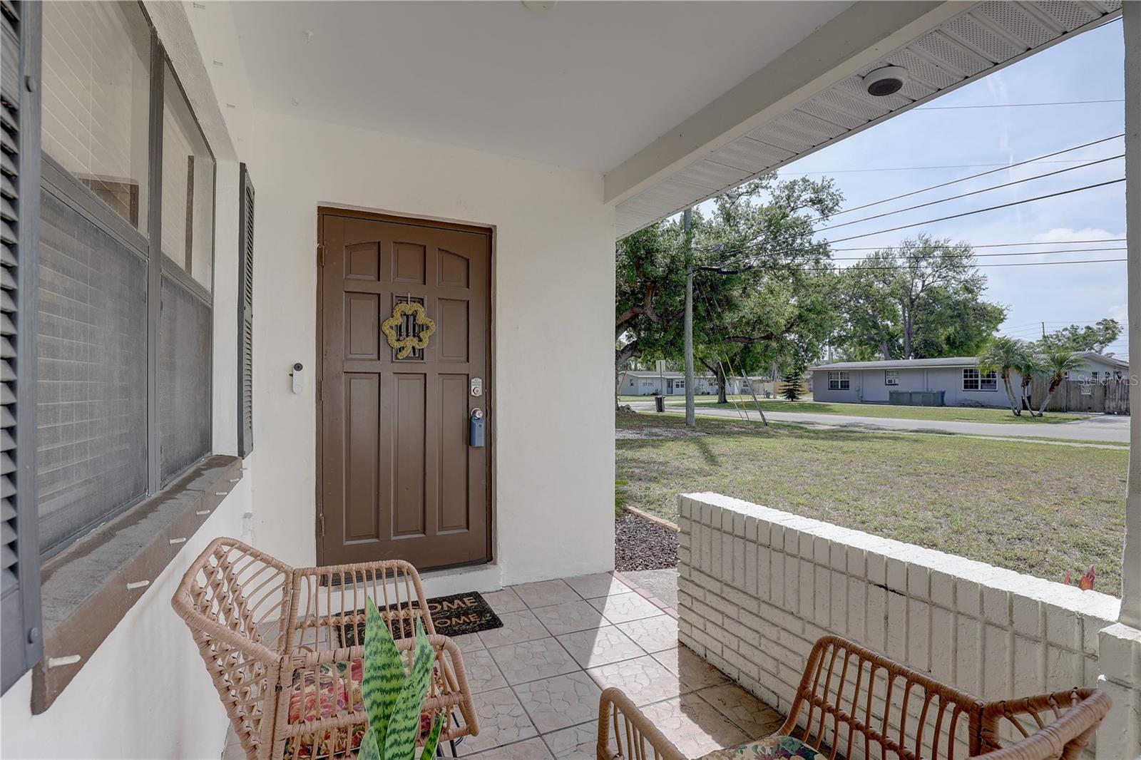 Listing photo id 35 for 4715 71st Avenue N