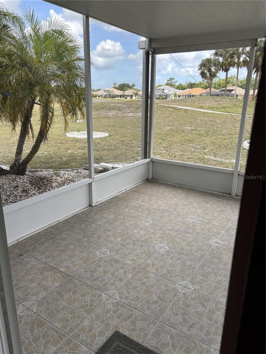 Image 30 of 46 For 301 Caloosa Palms Court