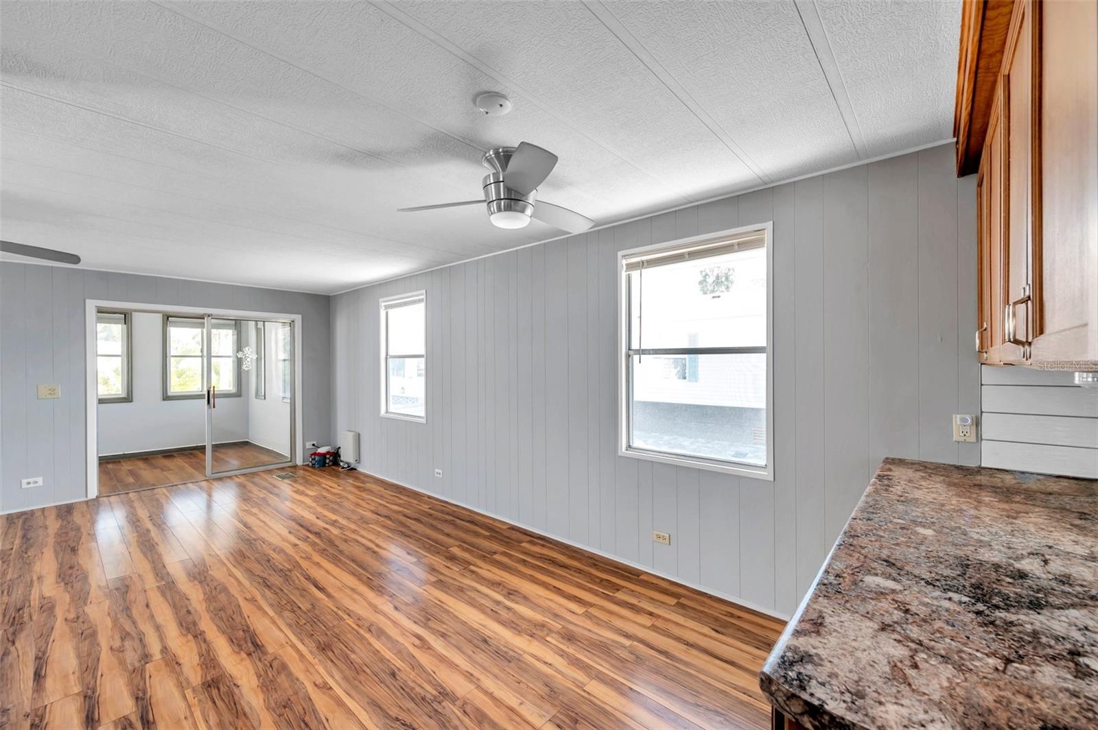 Image 14 of 66 For 4851 Gandy Boulevard B3 L8