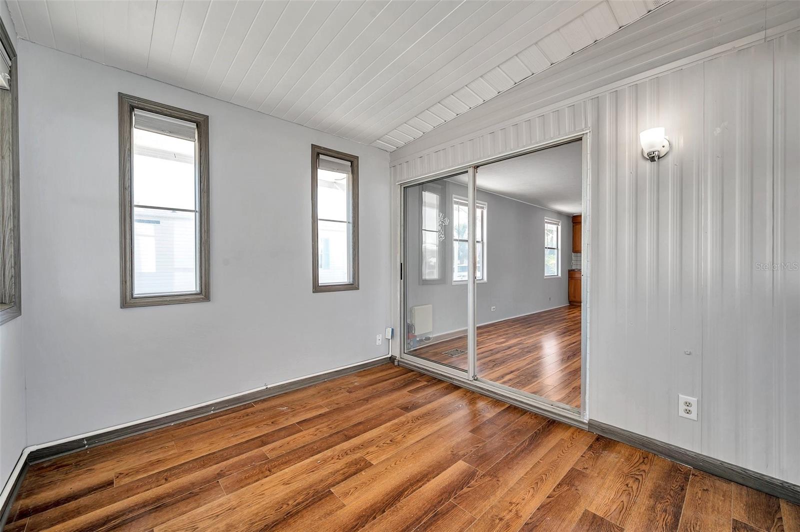 Image 17 of 66 For 4851 Gandy Boulevard B3 L8
