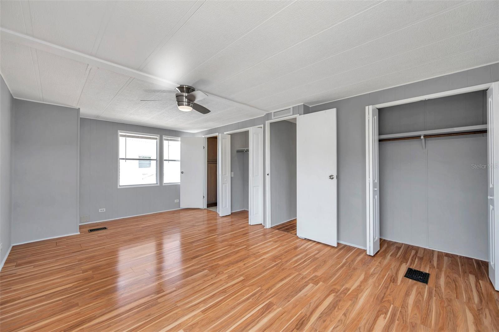 Image 27 of 66 For 4851 Gandy Boulevard B3 L8