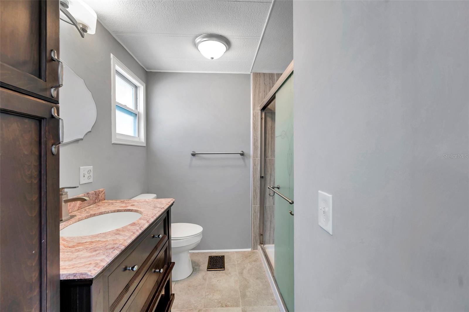 Image 28 of 66 For 4851 Gandy Boulevard B3 L8