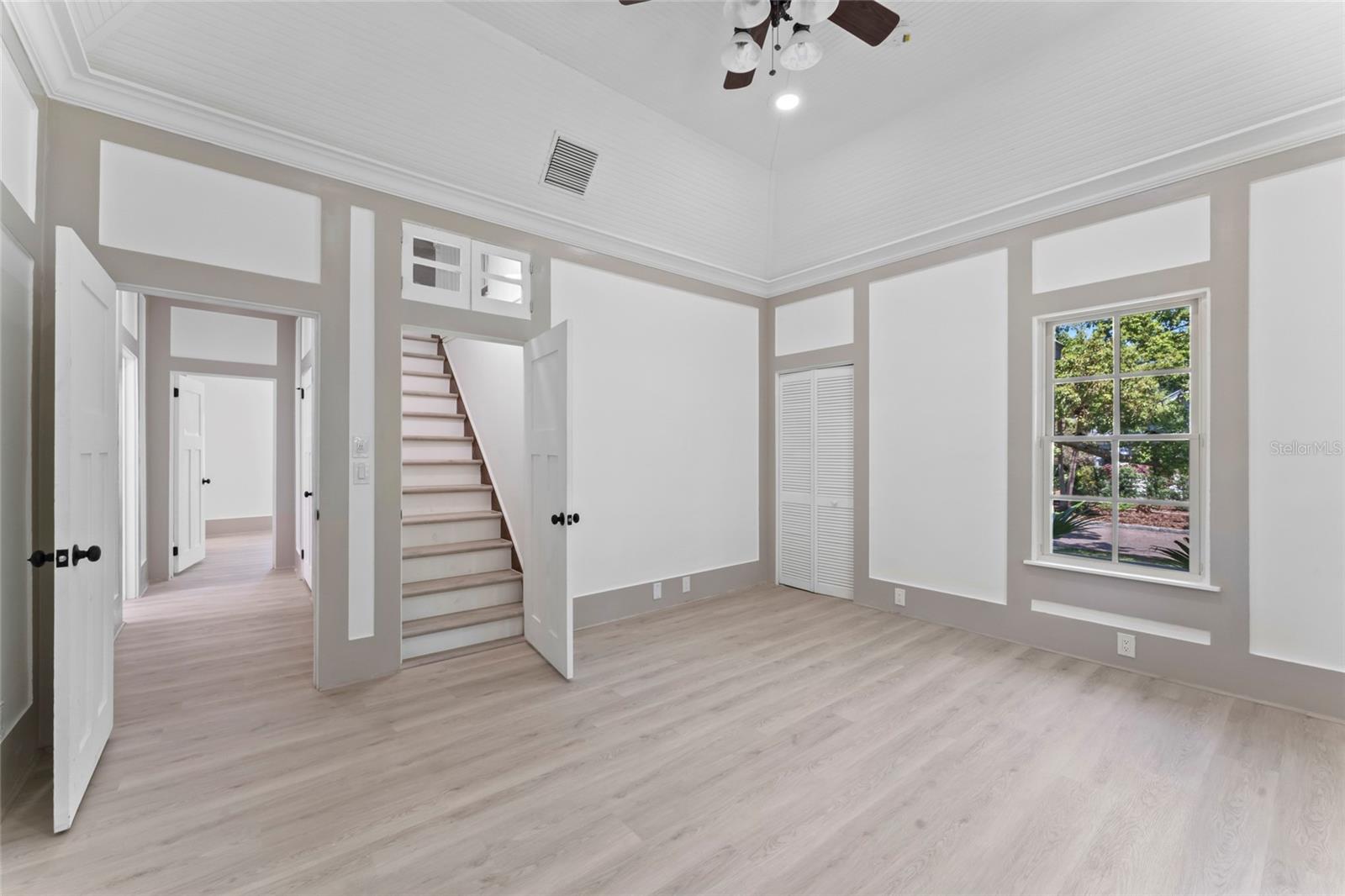 Image 17 of 25 For 1330 Cherry Street Ne