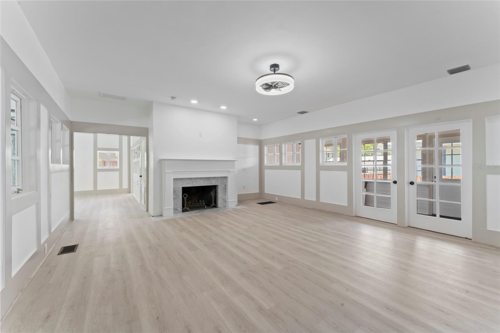 Image 7 of 25 For 1330 Cherry Street Ne
