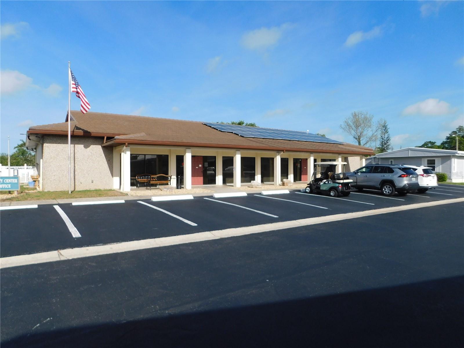 Image 38 of 43 For 12501 Ulmerton Road 35